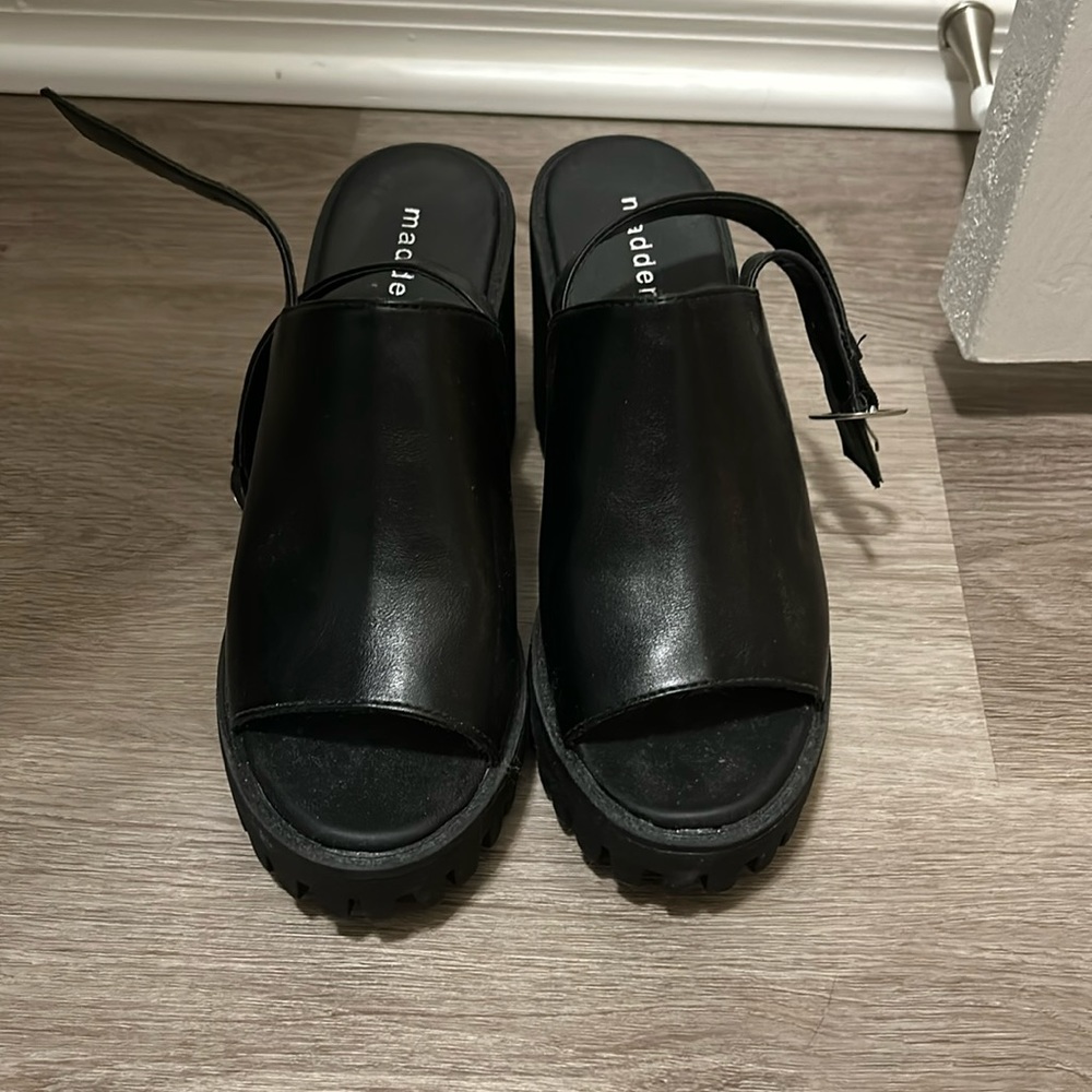 Black Madden Girl Booties